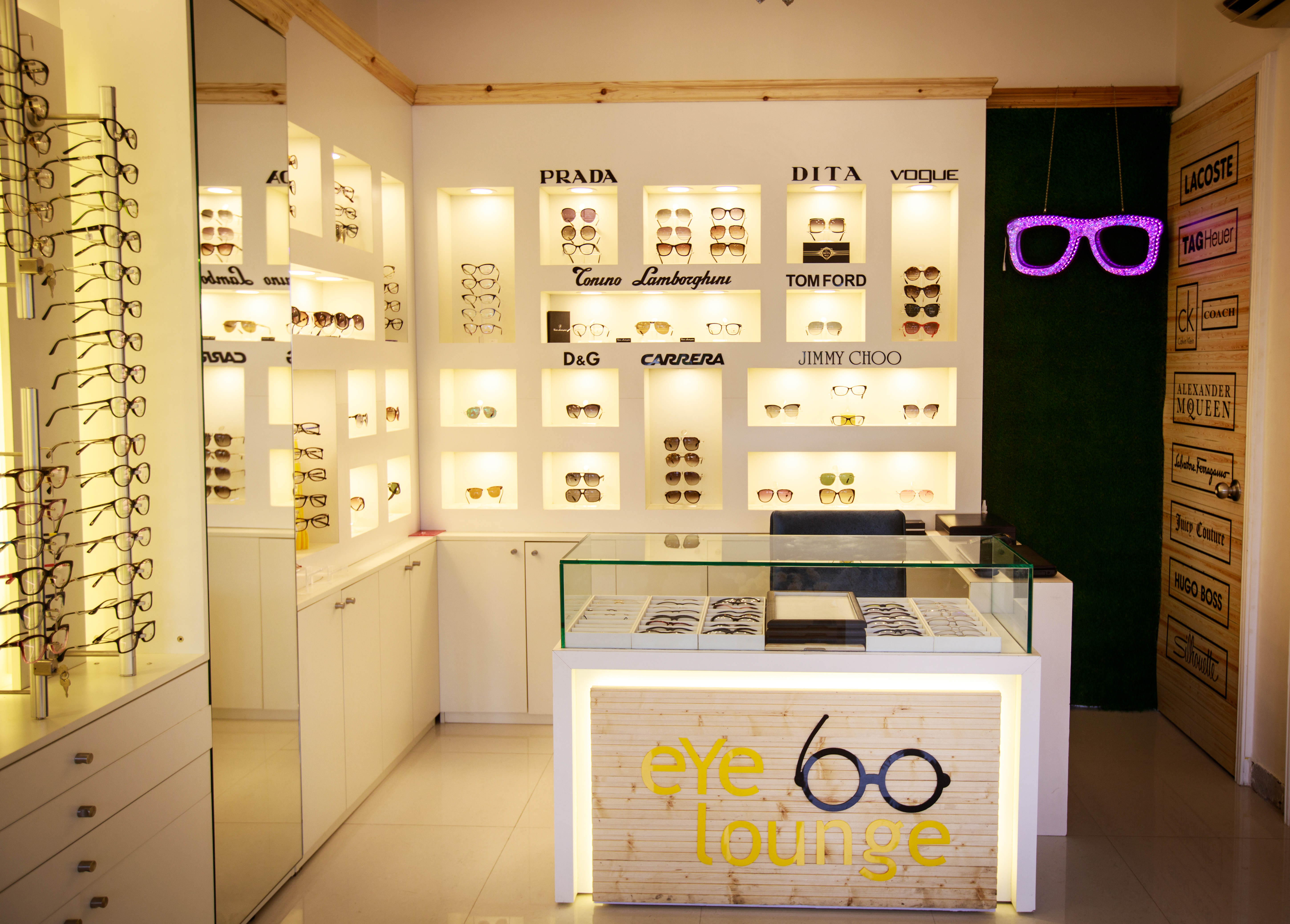 Optical Shop Design