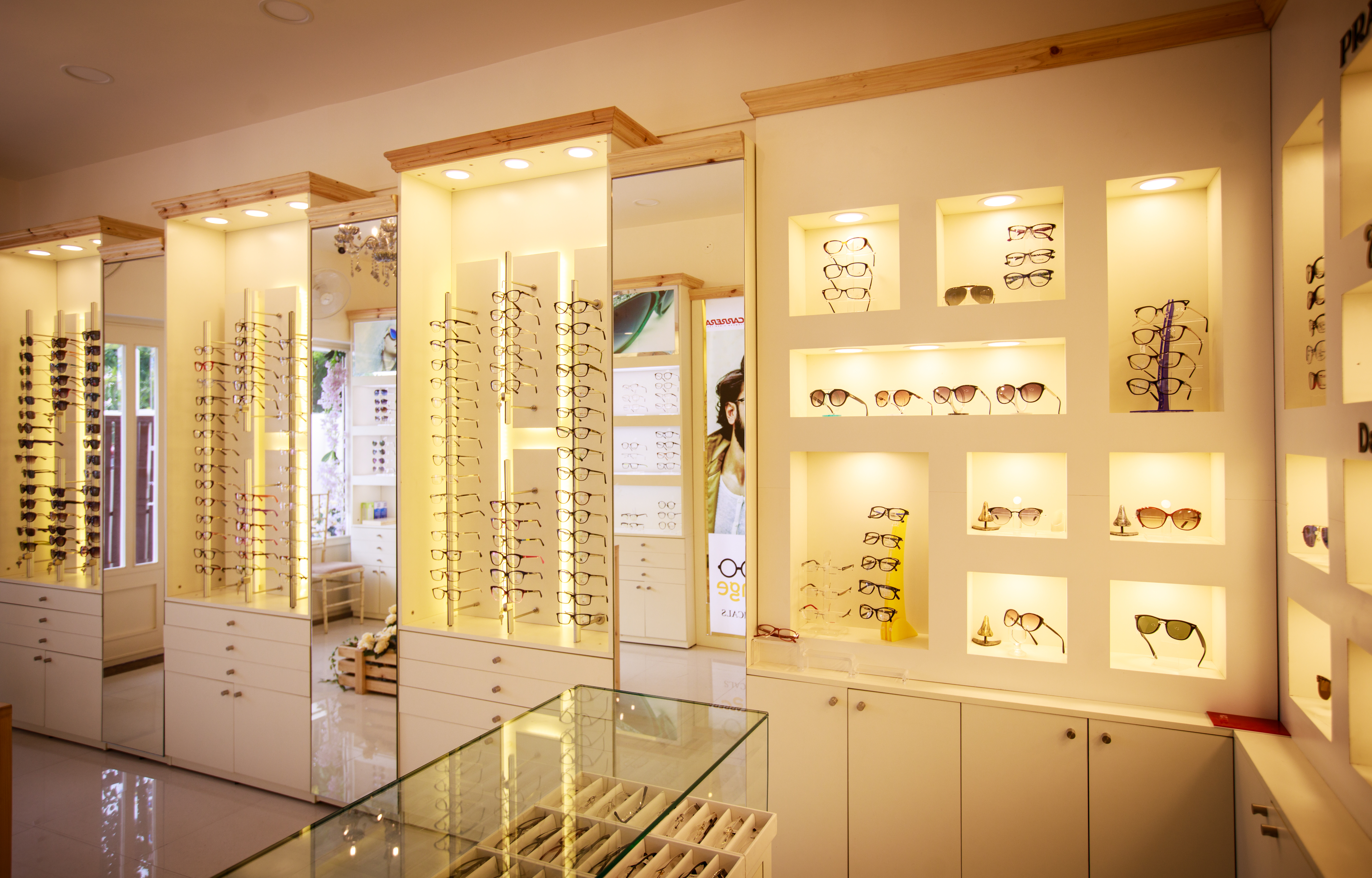 optical shop designing