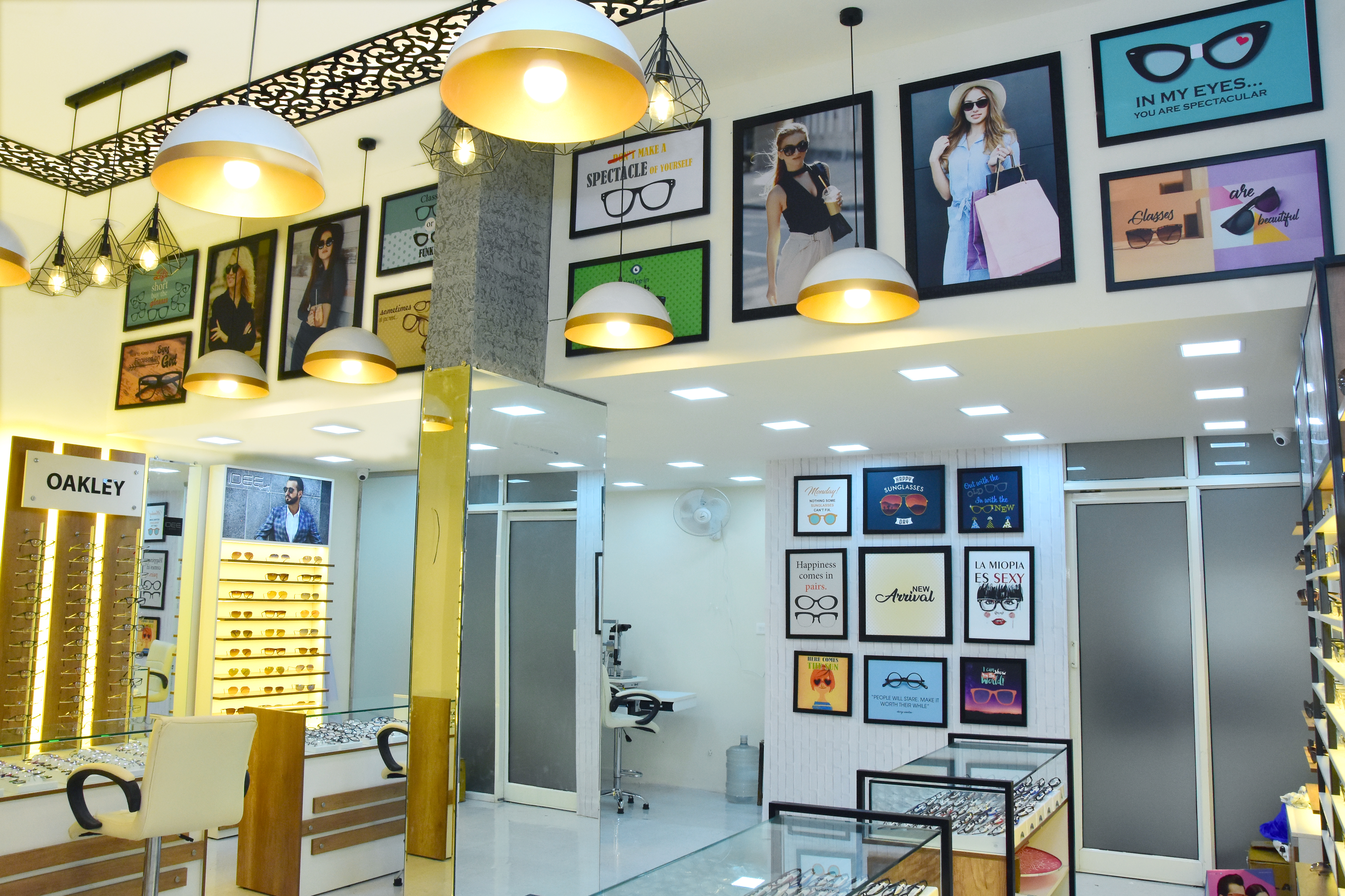 optical shop design