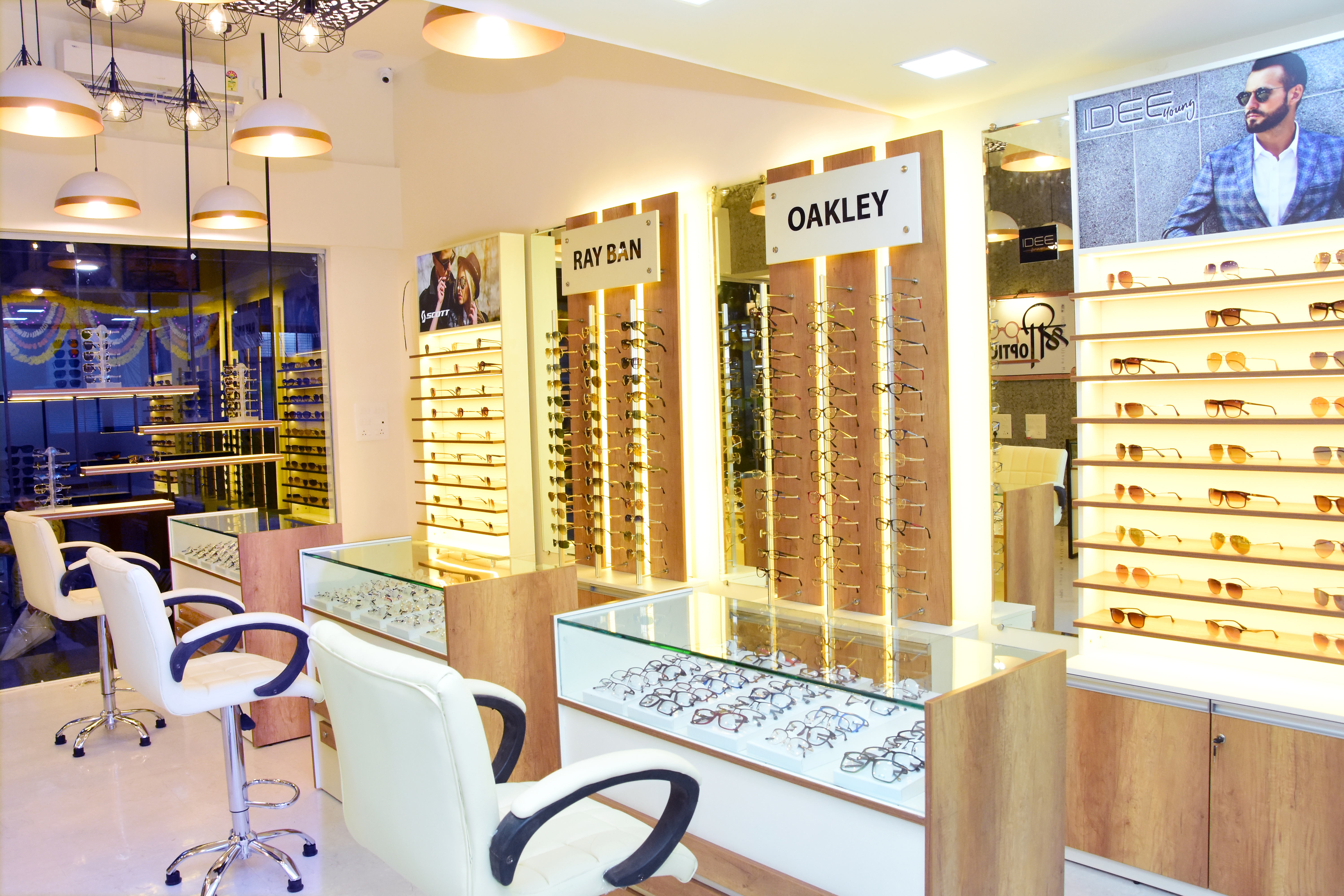 optical shop design