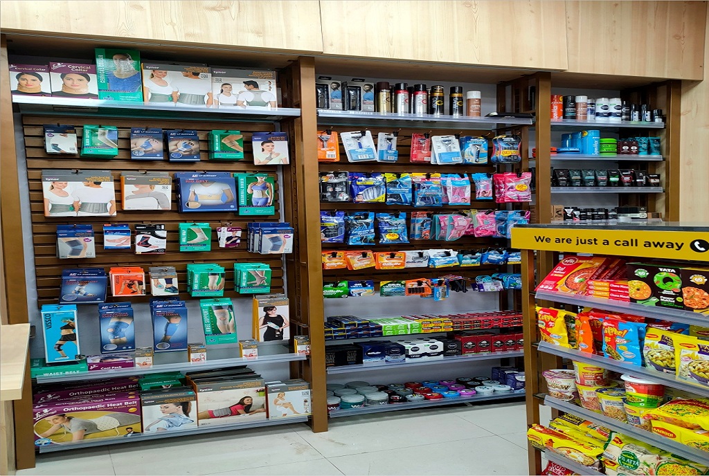 7 pharmacy shop design in india